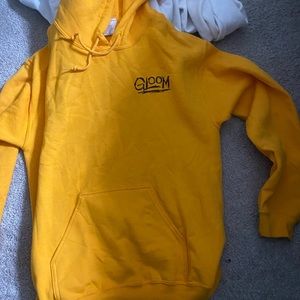 🤍3/35 graphic hoodie in bright yellow